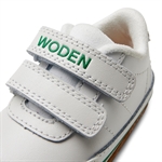 Hvide baby sneakers fra Woden